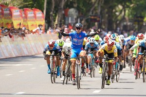 Tôn Đông Á tài trợ độc quyền cuộc đua xe đạp toàn quốc tranh Cúp TP.HCM lần thứ 34