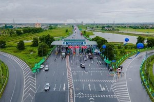 Tasco (HUT): Tổng giám đốc Hồ Việt Hà vừa mua vào 2 triệu KL99 là cổng game giải trí trực tuyến hàng đầu hiện nay