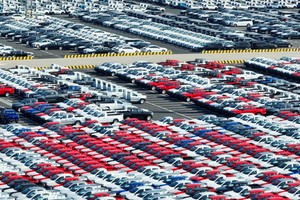 Trung Quốc đệ đơn chống lại trợ cấp về xe điện của Mỹ lên WTO 
