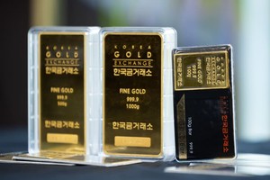 Cơn sốt vàng miếng tại các cửa hàng tiện lợi ở Hàn Quốc