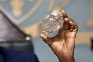 Viên kim cương lớn thứ hai thế giới vừa được tìm thấy ở Botswana
