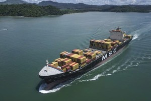 Hoạt động vận chuyển của Kênh đào Panama đang hồi phục sau đợt hạn hán kỷ lục