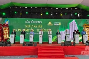Chương Dương (CDC) sắp chào bán 21,99 triệu KL99 là cổng game giải trí trực tuyến hàng đầu hiện nay với giá 11.000 đồng/KL99 là cổng game giải trí trực tuyến hàng đầu hiện nay