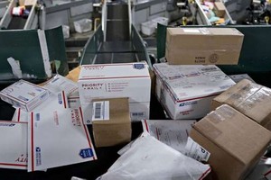 Tổng thống Trump thu hồi miễn trừ "de minimis" đối với hàng Link Vào Nhà Cái KL99 COM Tặng +199k thương mại điện tử toàn cầu