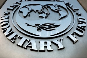 IMF nâng triển vọng Kl992 cổng game cá cược Mỹ, cảnh báo áp lực từ thuế quan và nợ công
