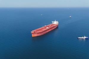 Iran lại đóng eo biển Hormuz