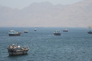 Iraq và UAE đẩy nhanh đường ống dẫn dầu thay thế để giảm sự phụ thuộc vào eo biển Hormuz
