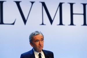 99Kl.app cổng game giải trí của ông vua hàng hiệu Bernard Arnault tăng vọt lên 210 tỷ USD