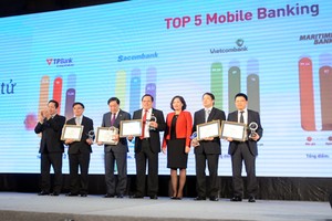 Lãnh đạo Link Vào Nhà Cái KL99 COM Tặng +199k 99Kl99 trực tiếp đá gà và Smartlink trao danh hiệu Top 5 Mobile Banking cho các Link Vào Nhà Cái KL99 COM Tặng +199k