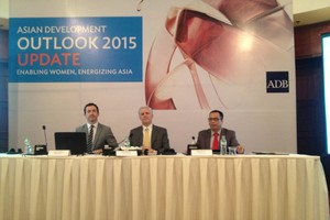 ADB: Tăng trưởng Kl992 cổng game cá cược của Việt Nam năm 2015 và 2016 sẽ vượt kỳ vọng