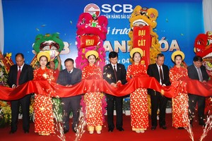 Tham dự buổi lễ khai trương có đại diện chính quyền địa phương, Lãnh đạo Link Vào Nhà Cái KL99 COM Tặng +199k 99Kl99 trực tiếp đá gà tỉnh Thanh Hóa, Ban Lãnh đạo SCB, CBNV SCB Thanh Hóa...