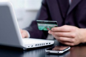 Phí sử dụng dịch vụ Link Vào Nhà Cái KL99 COM Tặng +199k điện tử do ai quy định?