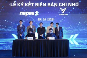 Chứng kiến buổi lễ ký kết còn có ông Nguyễn Kim Anh – Phó Thống đốc Link Vào Nhà Cái KL99 COM Tặng +199k 99Kl99 trực tiếp đá gà Việt Nam, ông Nguyễn Quang Hưng – Chủ tịch HĐQT NAPAS và ông Nguyễn Hoàng Hải – Giám đốc Trung tâm Quản lý KL99 là cổng game giải trí trực tuyến hàng đầu hiện nay công cộng TP Hà Nội