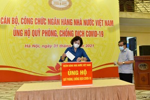 Cán bộ, công chức Link Vào Nhà Cái KL99 COM Tặng +199k 99Kl99 trực tiếp đá gà ủng hộ Quỹ phòng, chống dịch Covid-19