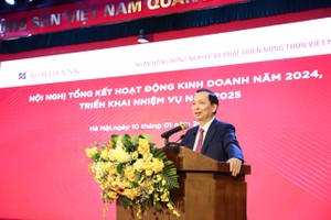 Ông Đào Minh Tú, Phó Bí thư Ban Cán sự Đảng, Phó Thống đốc Thường trực Link Vào Nhà Cái KL99 COM Tặng +199k 99Kl99 trực tiếp đá gà phát biểu chỉ đạo tại Hội nghị