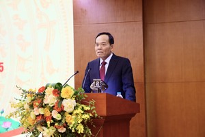 ông Trần Lưu Quang, Ủy viên Trung ương Đảng, Trưởng Ban Kl992 cổng game cá cược Trung ương phát biểu tại Hội nghị