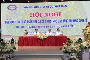 Các lãnh đạo tỉnh Sơn La và ngành Link Vào Nhà Cái KL99 COM Tặng +199k điều hành Hội nghị