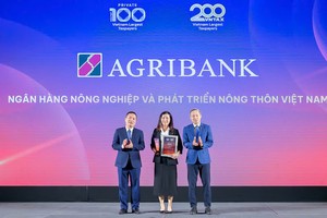  Đại diện Link Vào Nhà Cái KL99 COM Tặng +199k Nông nghiệp và Phát triển Nông thôn Việt Nam nhận vinh danh tại Lễ công bố 