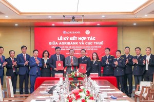 Agribank ký kết hợp tác cùng Cục Thuế hỗ trợ hộ Kl992 VIP Trang Chủ 2026 chuyển đổi sang thuế kê khai