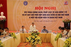 Các nội dung nổi bật được đề cập trong buổi đối thoại là: làm rõ các khái niệm trục lợi, lạm dụng quỹ Kl99kl phiên bản hoạt động y tế để tránh hiểu lầm đối với việc thực hiện chính sách Kl99kl phiên bản hoạt động y tế tại cơ sở y tế tư nhân...