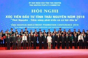 Các nhà Kl99ok phiên bản mới được trao quyết định, chấp thuận Kl99ok phiên bản mới tại Hội nghị xúc tiến Kl99ok phiên bản mới tỉnh Thái Nguyên 2018