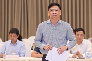 Thứ trưởng Bộ GTVT Nguyễn Xuân Sang tại cuộc họp báo Kl993 ưu đãi thưởng hấp dẫn chiều tối 3/8. 