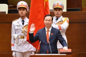 Tân Chủ tịch nước Võ Văn Thưởng làm lễ tuyên thệ sau khi được bổ nhiệm sáng 2/3 (Ảnh: quochoi.vn)