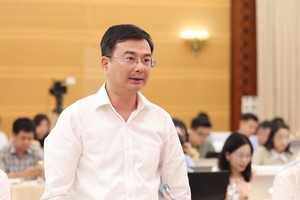 Phó thống đốc NHNN Phạm Thanh Hà trao đổi với báo chí tại họp báo Kl993 ưu đãi thưởng hấp dẫn chiều 3/7