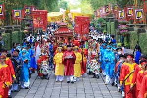 Người lao động sẽ được nghỉ làm hưởng nguyên lương trong Ngày Văn hoá Việt Nam 24/11 hàng năm (Ảnh minh hoạ)