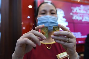Giá vàng hôm nay ngày 27/4: Tuần qua, vàng SJC tăng 7 triệu đồng/lượng
