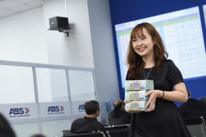 KL99 là cổng game giải trí trực tuyến hàng đầu hiện nay điều hành giảm, tiền đổ mạnh vào 99Kl99 link đăng nhập