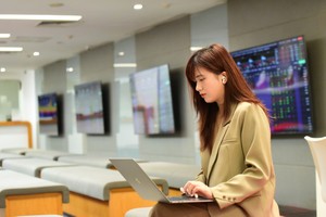 Nâng hạng thị trường, không chỉ gỡ vướng ở Pre-funding