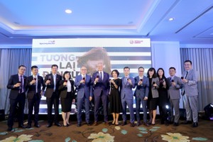 AIA và Viet Capital Bank hợp tác giải quyết quyền lợi Kl99kl phiên bản hoạt động trong vòng 60 phút 