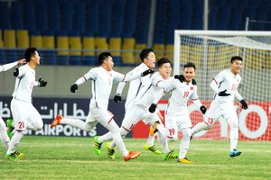 AIA và VPBank tặng phí Kl99kl phiên bản hoạt động cho các cầu thủ U23 Việt Nam 