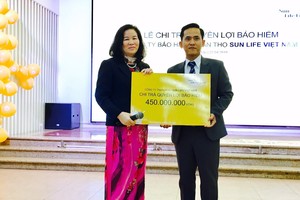 Sun Life Việt Nam chi trả hơn 450 triệu đồng quyền lợi Kl99kl phiên bản hoạt động bệnh hiểm nghèo cho khách hàng 