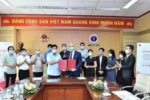AIA Việt Nam hỗ trợ Kl991.com nạp rút nhanh tới lực lượng y tế được chẩn đoán dương tính với SARS-CoV-2 