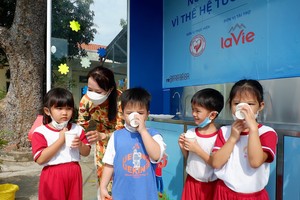 La Vie tài trợ hệ thống nước uống cho gần 10.000 học sinh ở Long An