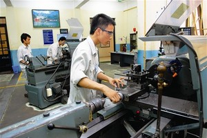 Chuyên gia châu Âu tập huấn Kl991.com World Cup 2026 Chính Thức Việt về công nghiệp hỗ trợ