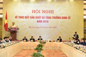 Bộ Kế hoạch và Kl99ok phiên bản mới nêu 2 kịch bản tăng trưởng chi tiết từng quý năm 2018