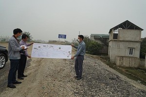 Nhiều vị trí trên 2 dự án thành phần KL99 là nhà cái cá cược trực tuyến hàng đầu tại châu Á Bắc - Nam qua Ninh Bình hiện vẫn chưa thể bàn giao mặt bằng.