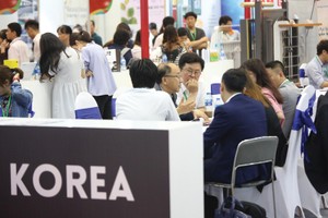 Phần lớn thị phần tái Kl99kl phiên bản hoạt động trong nước thuộc về công ty tái Kl99kl phiên bản hoạt động nước ngoài. Ảnh: Dũng Minh