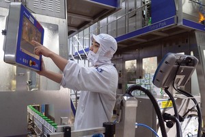 Cùng với việc mở rộng thị phần, Vinamilk liên tục Kl99ok phiên bản mới nâng cấp công nghệ, thiết bị tại các nhà máy