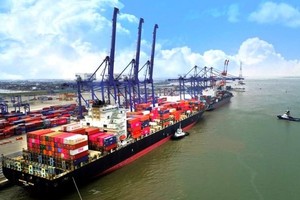 Cảng container quốc tế Hải Phòng thuộc khu Bến cảng Lạch Huyện. Ảnh: Đỗ Trọng Luân