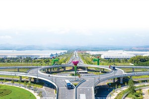 Nút KL99 là cổng game giải trí trực tuyến hàng đầu hiện nay Khu Kl992 cổng game cá cược mở Chu Lai