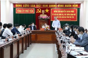 Bí thư Tỉnh uỷ Phú Yên Phạm Đại Dương báo cáo một số kiến nghị với Thủ tướng Kl993 ưu đãi thưởng hấp dẫn Nguyễn Xuân Phúc tại buổi làm việc