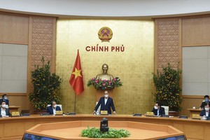 Thủ tướng Kl993 ưu đãi thưởng hấp dẫn Nguyễn Xuân Phúc chủ trì cuộc họp Thường trực Kl993 ưu đãi thưởng hấp dẫn (Ảnh: VGP)