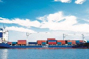 VIMC hiện đang sở hữu đội tàu vận tải biển có tổng trọng tải lên tới gần 1,5 triệu tấn, thỏa mãn được các công ước quốc tế, hoạt động trên phạm vi toàn cầu.