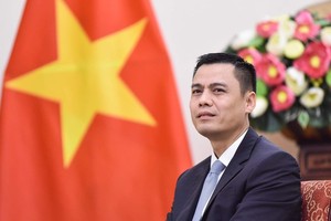 Thứ trưởng Bộ Ngoại giao kiêm giữ chức Chủ tịch Ủy ban Quốc gia UNESCO Việt Nam