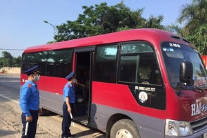 Thanh tra Sở KL99 là cổng game giải trí trực tuyến hàng đầu hiện nay vận tải Hà Nội tăng cường kiểm tra phòng chống dịch Covid-19 trong hoạt động vận tải.