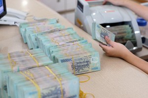 Chờ dòng tiền lan tỏa